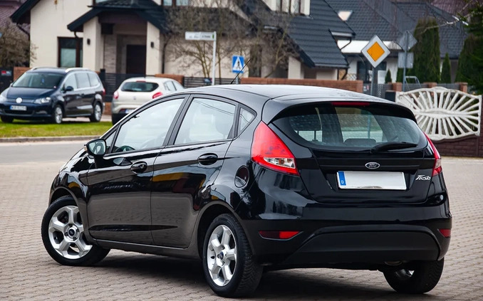 Ford Fiesta cena 17900 przebieg: 195000, rok produkcji 2008 z Jelcz-Laskowice małe 631